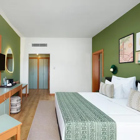 Corendon Hydros Club קמר