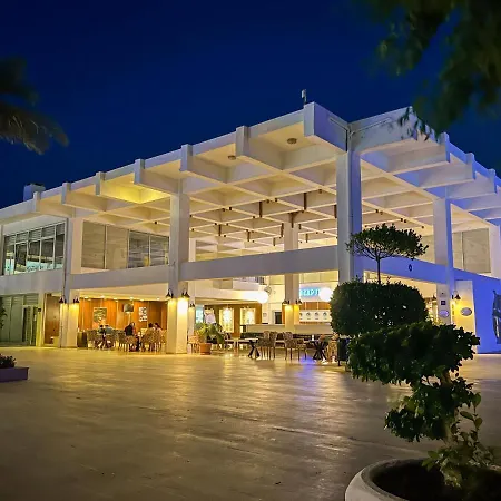 Hotel Aqi Hydros Club 5*