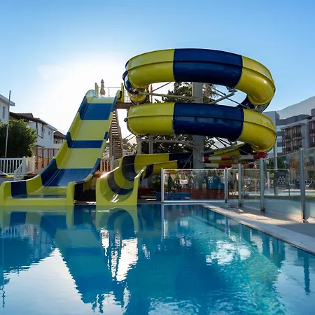 Aqi Hydros Club Hotel